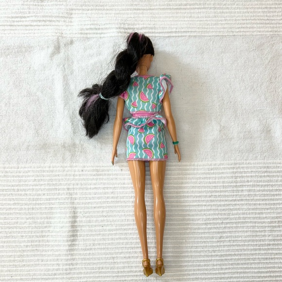 Barbie Kerry-Anne (Color Reveal) Sweet Watermelon - Picture 3 of 10
